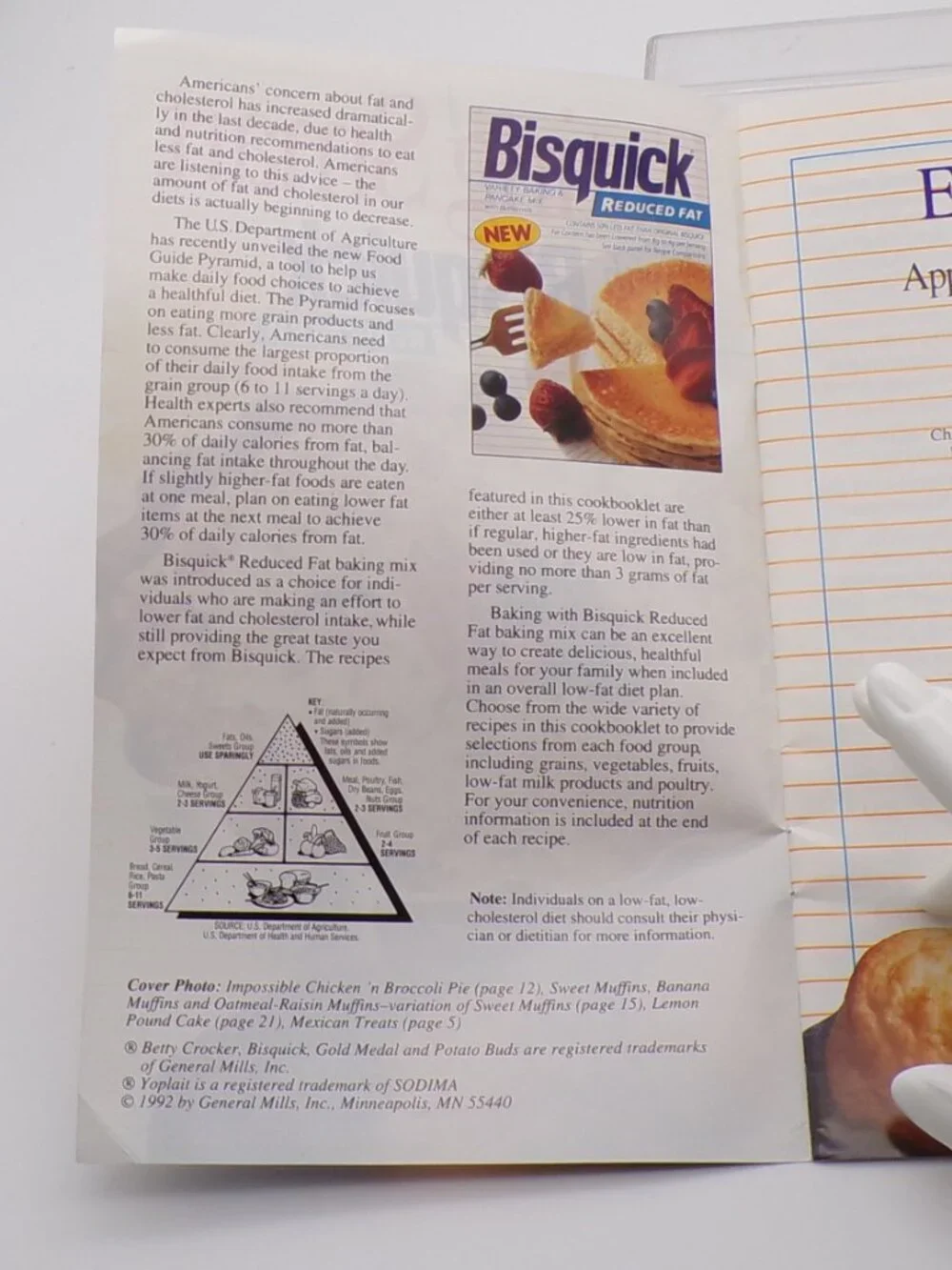 Vintage Cookbook - Eating Smart with Bisquick Baking Mix Reduced Fat